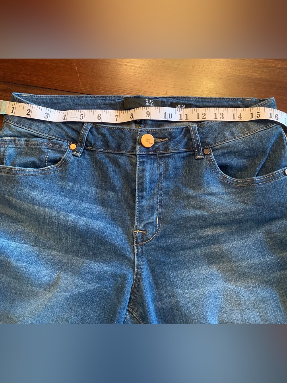 1822 Denim “Taylor” Straight Leg Jeans | Size 10 | Mid-Rise Cuffed Ankle - Picture 8 of 11